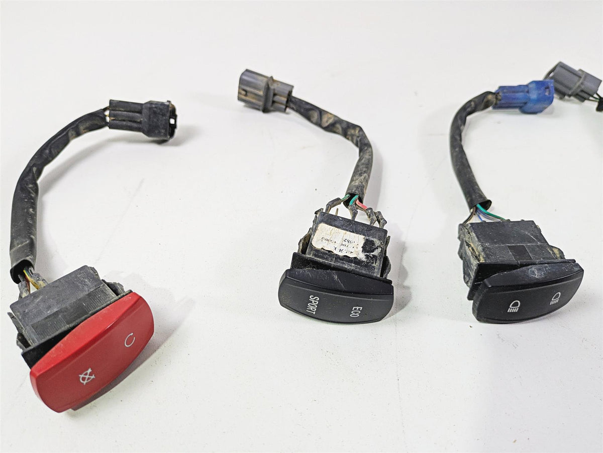 2021 CFMoto Zforce 950 Sport All Button Switch Set Light Awd Horn Sport Kill {{ shop.shopifyCountryName }} - Mototech271