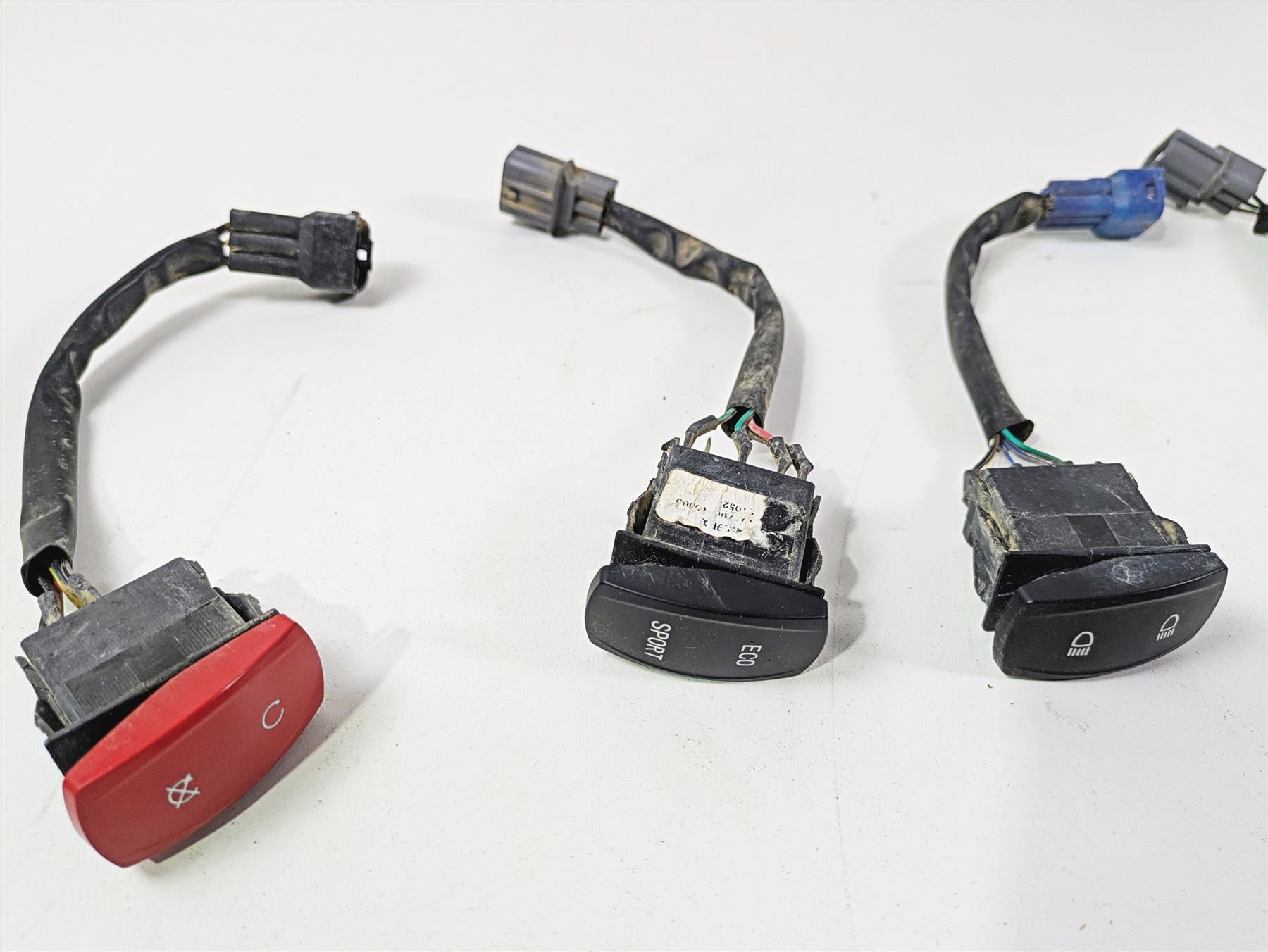 2021 CFMoto Zforce 950 Sport All Button Switch Set Light Awd Horn Sport Kill {{ shop.shopifyCountryName }} - Mototech271