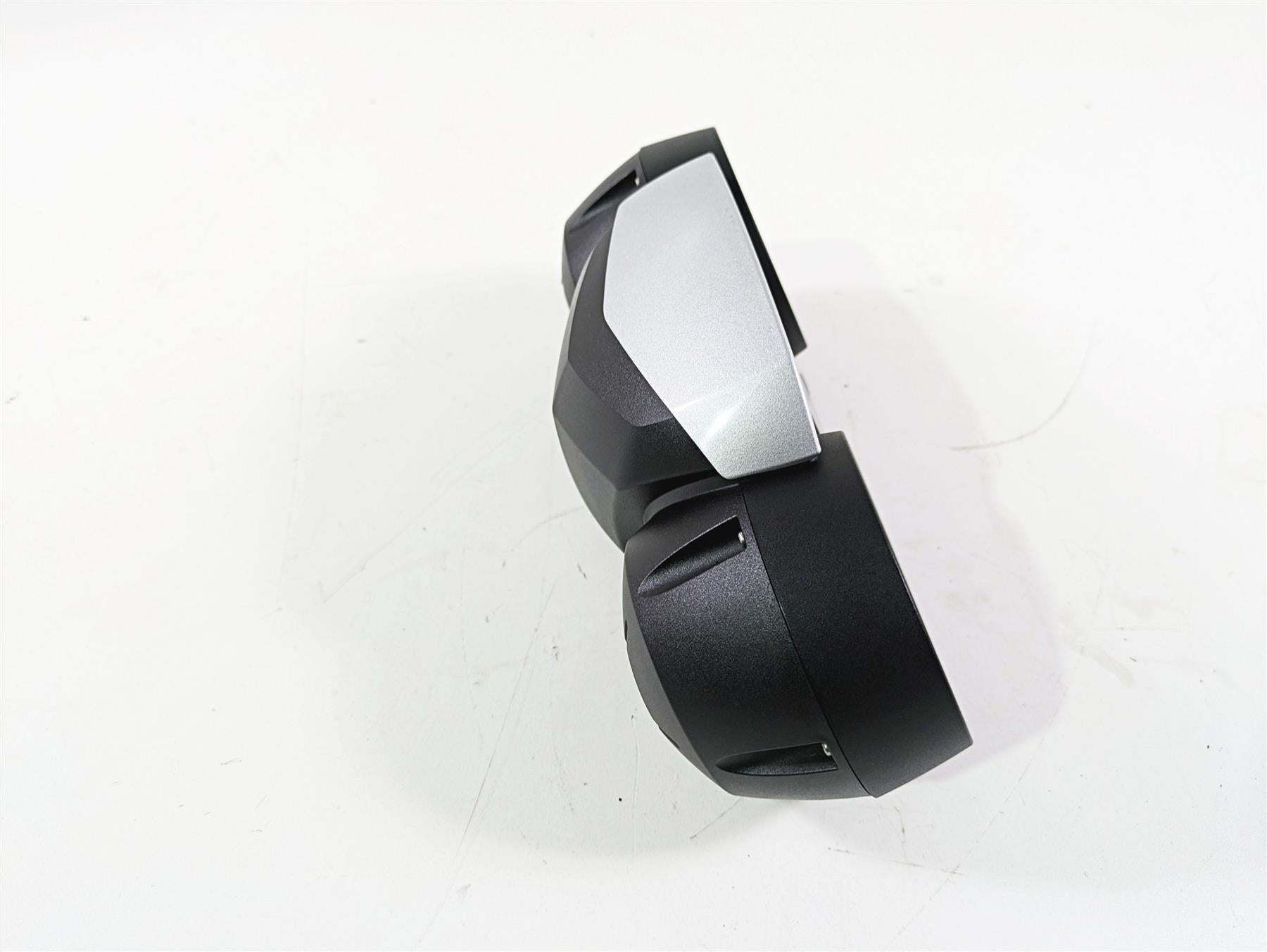 2012 BMW R1200R K27 Speedometer Gauge Instrument - 58k 8532651 62118550062 {{ shop.shopifyCountryName }} - Mototech271