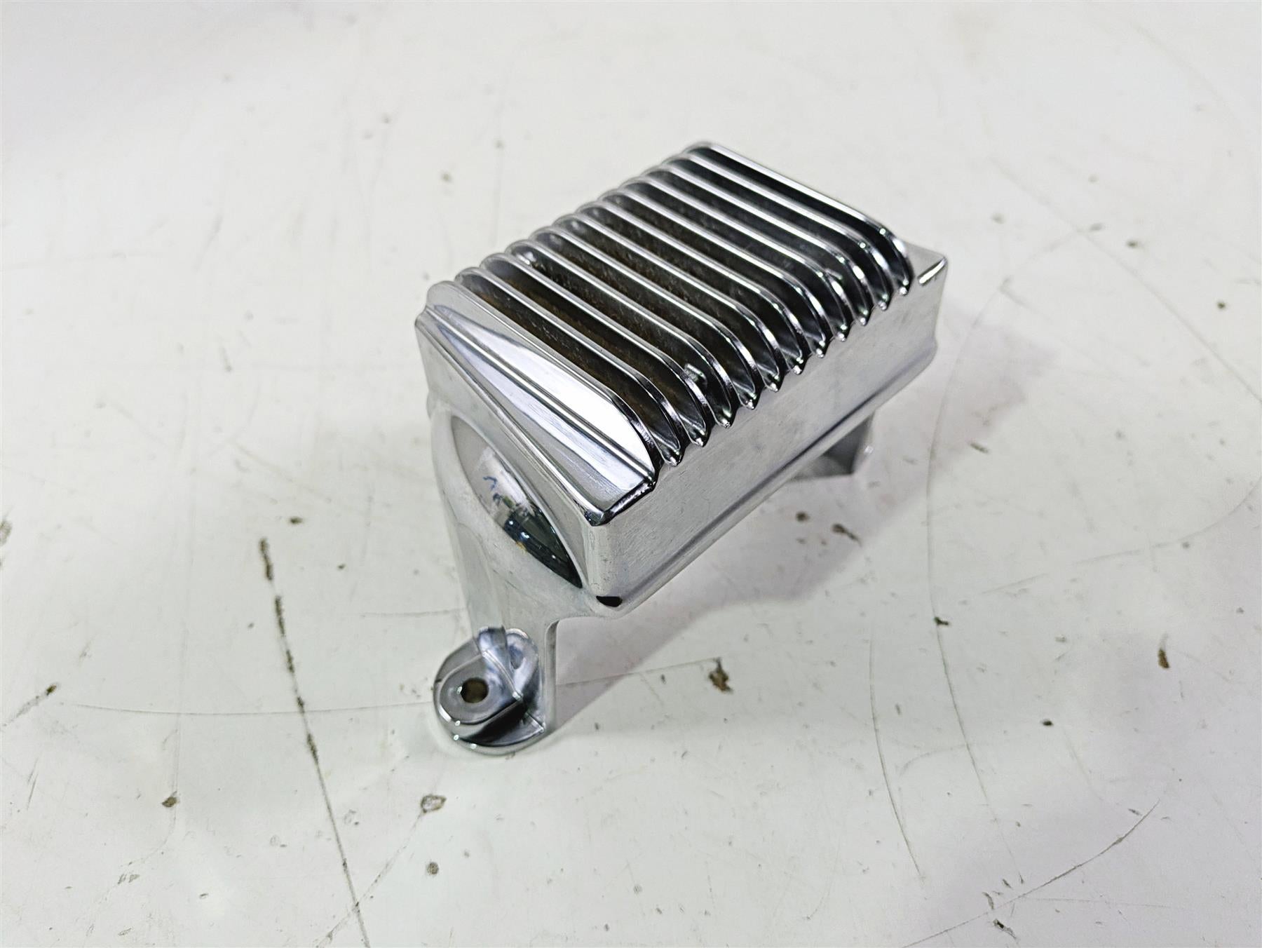 2007 Harley Touring FLHTCU SE CVO E-Glide Chrome Rectifier Regulator 74622-06 {{ shop.shopifyCountryName }} - Mototech271