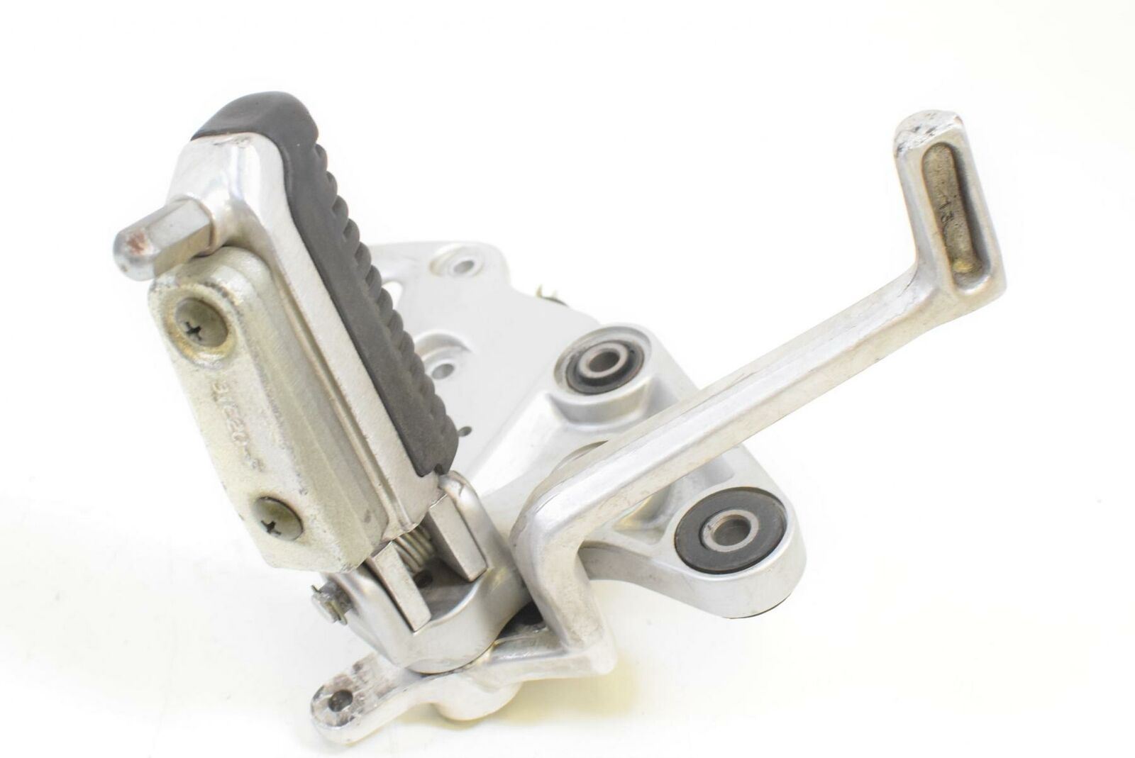 2005 Suzuki GSX1300 R Hayabusa Front Rider Driver Foot Peg Footpeg Set 43510-24F {{ shop.shopifyCountryName }} - Mototech271