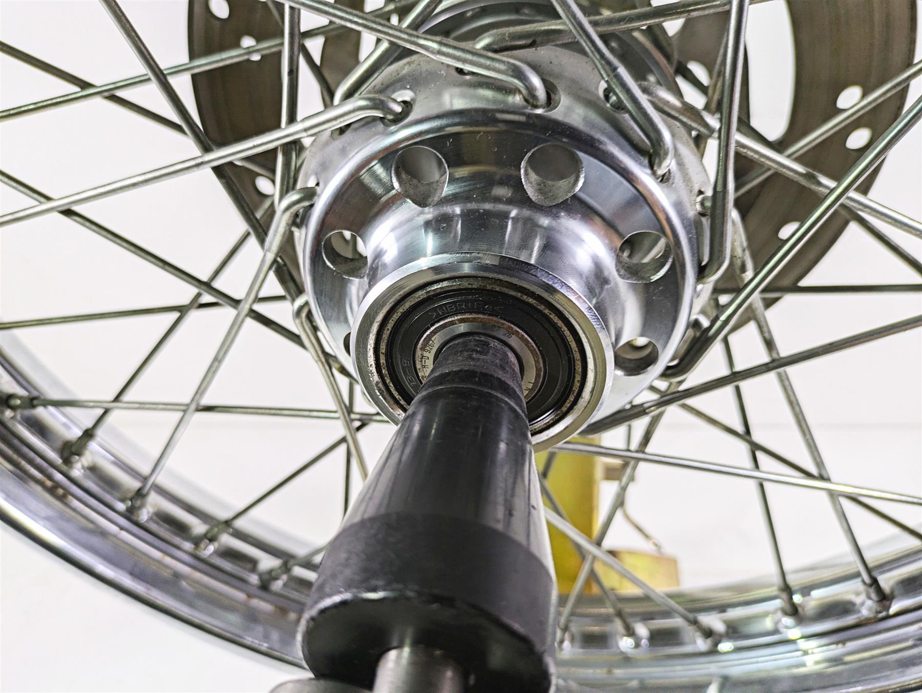 2003 Harley Softail FXSTDI Deuce 100th Straight 21x2.15 Front Wheel 43662-80B {{ shop.shopifyCountryName }} - Mototech271