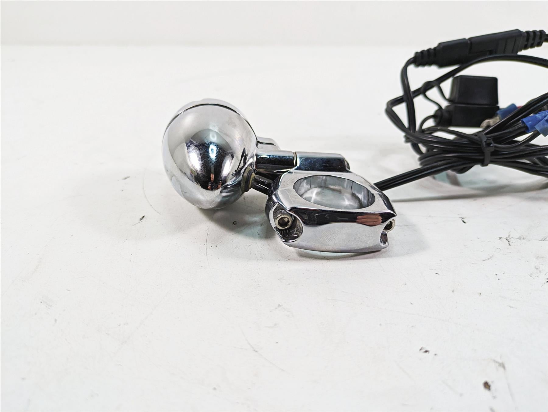 2009 Harley Dyna FXDFSE CVO Fat Bob Kuryakyn Lighter Power Adapter 21300133 {{ shop.shopifyCountryName }} - Mototech271