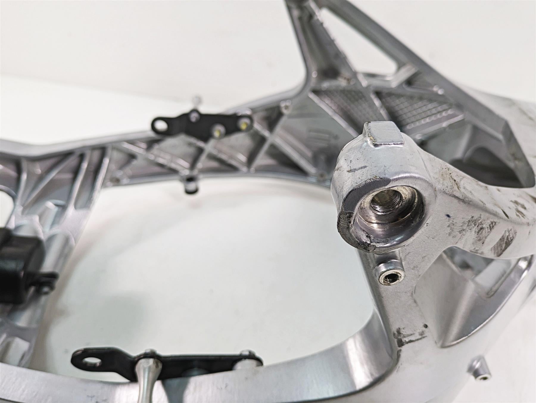 2021 Aprilia RS660 Straight Main Frame Chassis With Texas Salvage Title -Read 2B006475 {{ shop.shopifyCountryName }} - Mototech271
