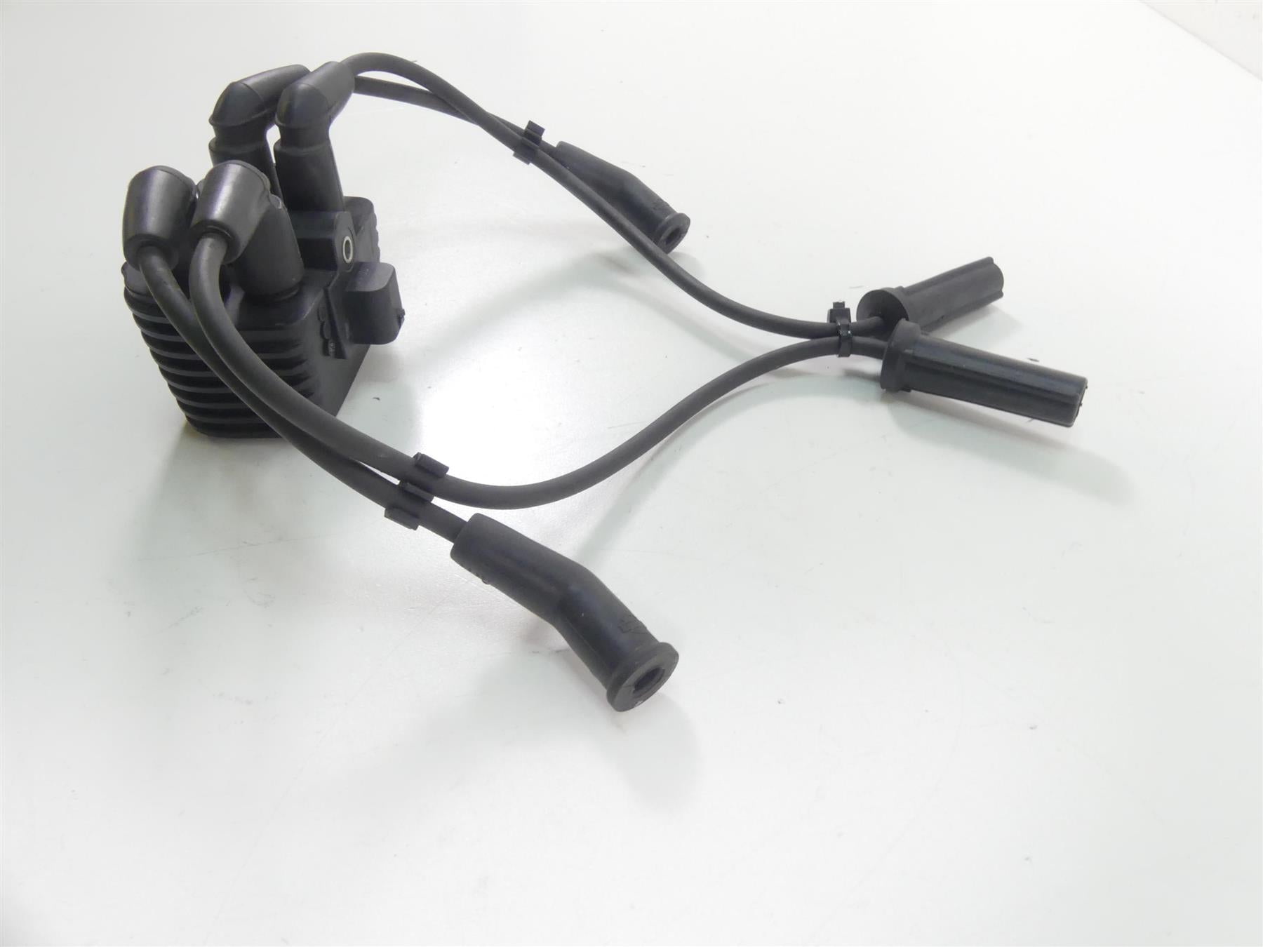 2020 Harley Softail FXBB Street Bob Ignition Coil Wires Plugs Set 31600067 {{ shop.shopifyCountryName }} - Mototech271