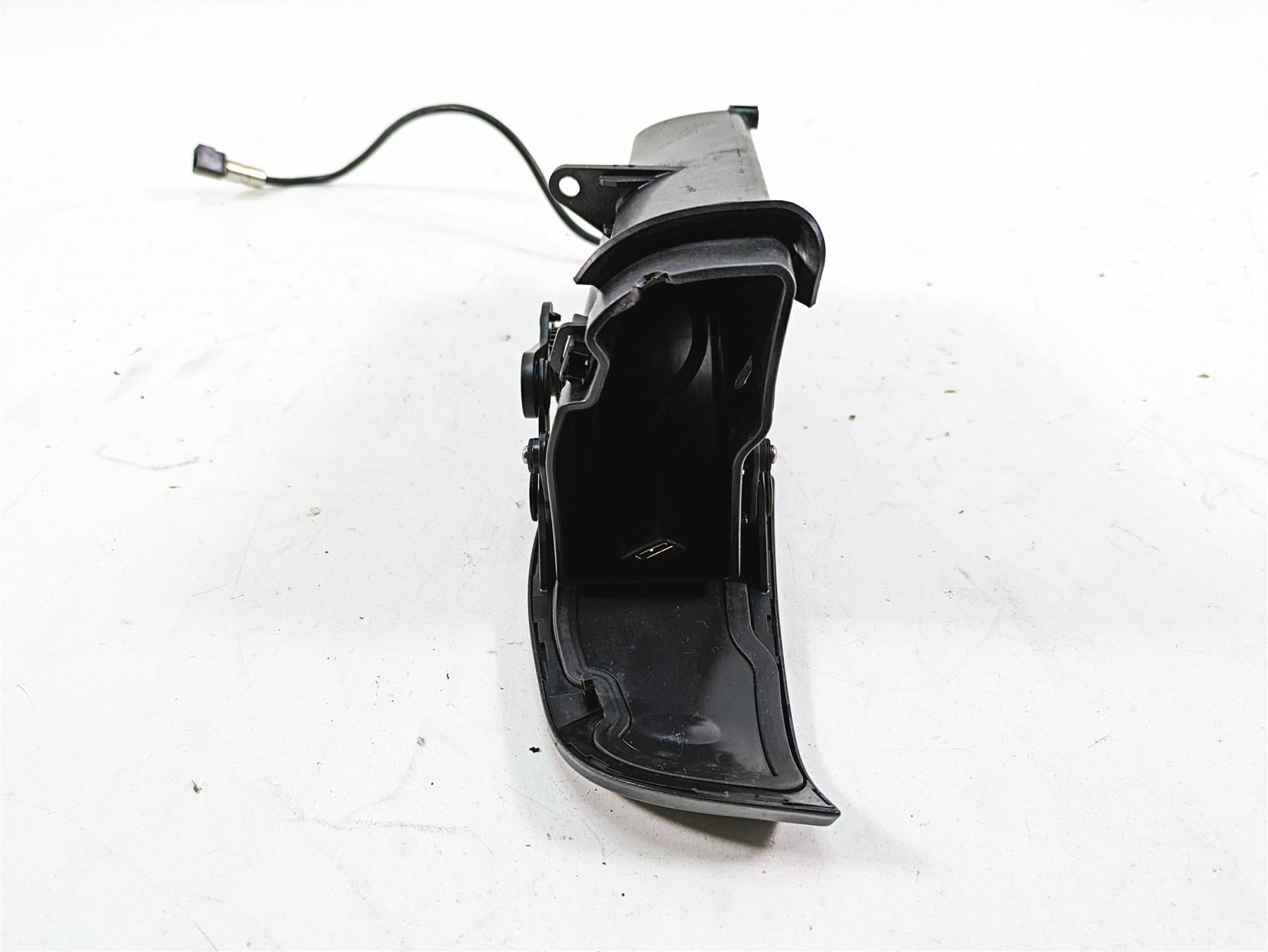 2018 Harley Touring FLHXSE CVO Street Glide Front Media Compartment 76000117 {{ shop.shopifyCountryName }} - Mototech271