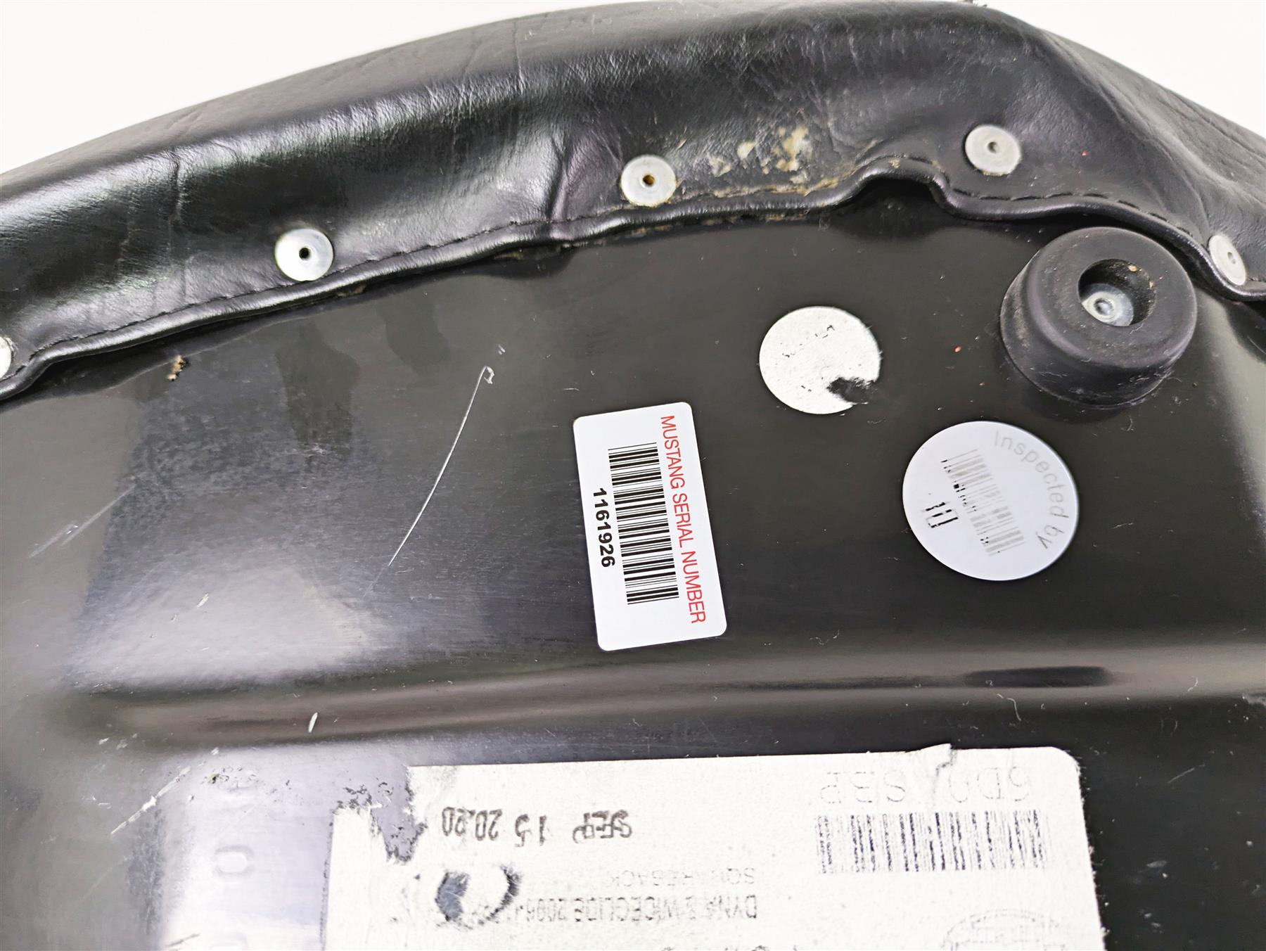 2011 Harley FXDC Dyna Super Glide Mustang Squareback Seat Saddle 75615 {{ shop.shopifyCountryName }} - Mototech271