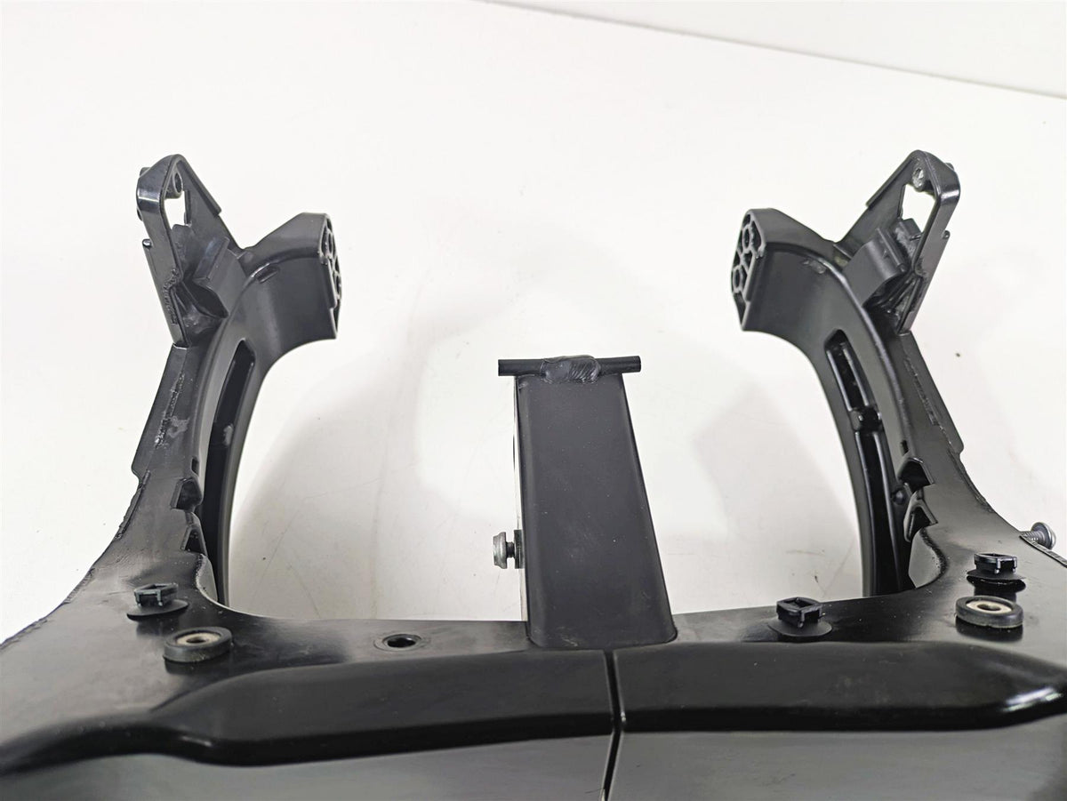 2016 BMW R1200RT K52 Front Fairing Stay Carrier Set 46638529329 46638529330 {{ shop.shopifyCountryName }} - Mototech271