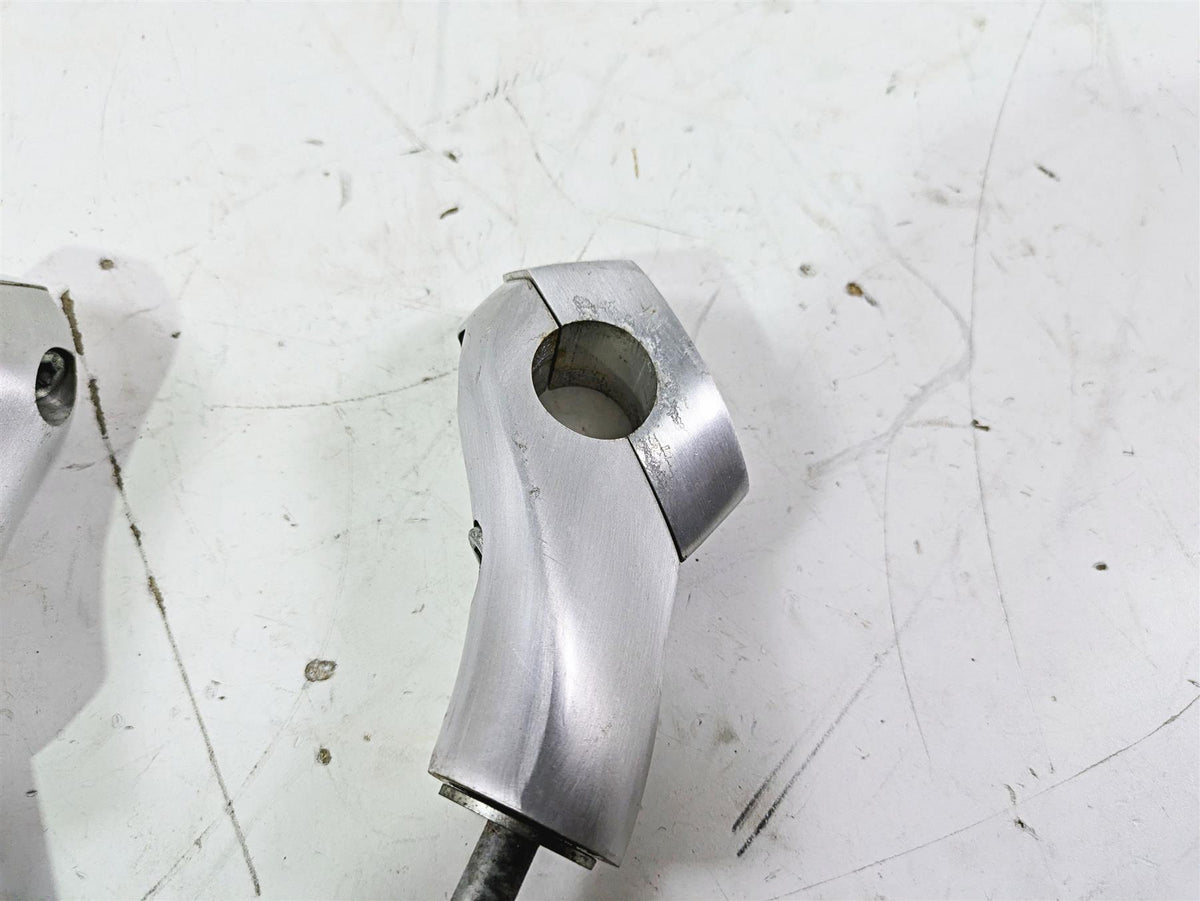 2004 Victory Kingpin Handlebar Riser Holder Set 1821325 1821325 {{ shop.shopifyCountryName }} - Mototech271