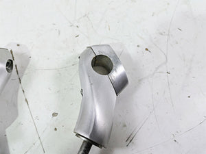 2004 Victory Kingpin Handlebar Riser Holder Set 1821325 1821325