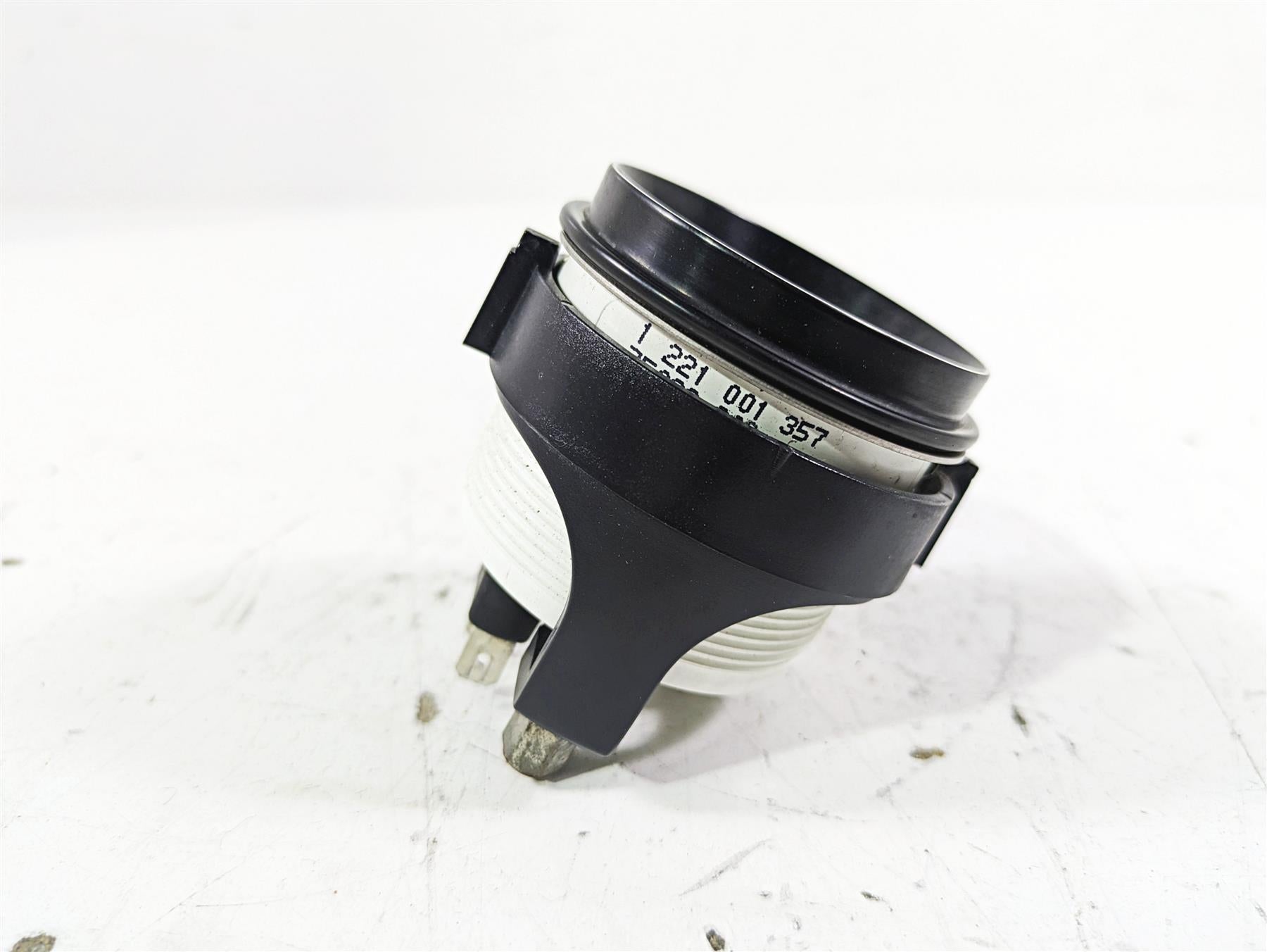 2003 Harley Touring FLHTCUI 100TH E-Glide Oil Pressure Gauge 75032-99B {{ shop.shopifyCountryName }} - Mototech271