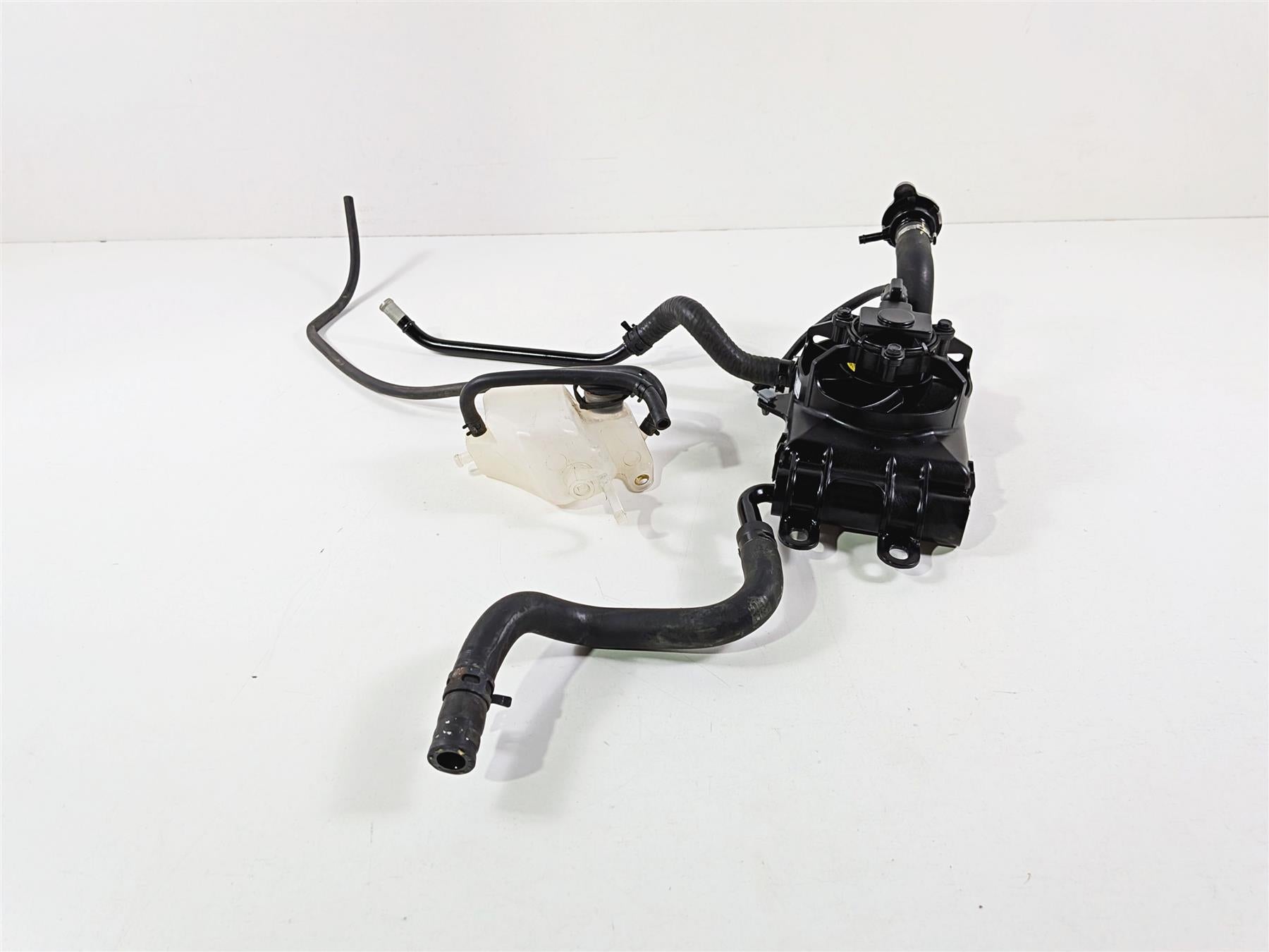 2014 Harley Touring FLHTK Electra Glide Right Radiator Fan Hoses Set 26800005-Mototech271