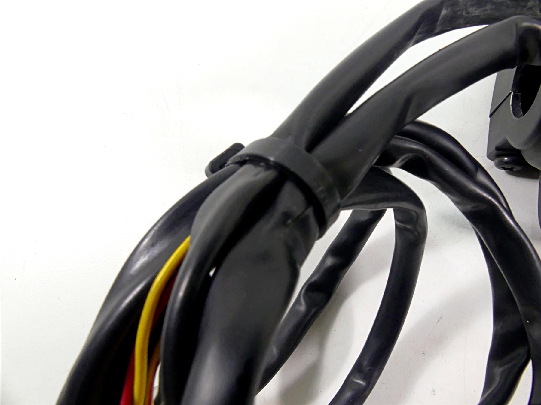 2016 KTM 1290 Super Duke R Right Start Control Switch E-Throttle 76011073100 {{ shop.shopifyCountryName }} - Mototech271