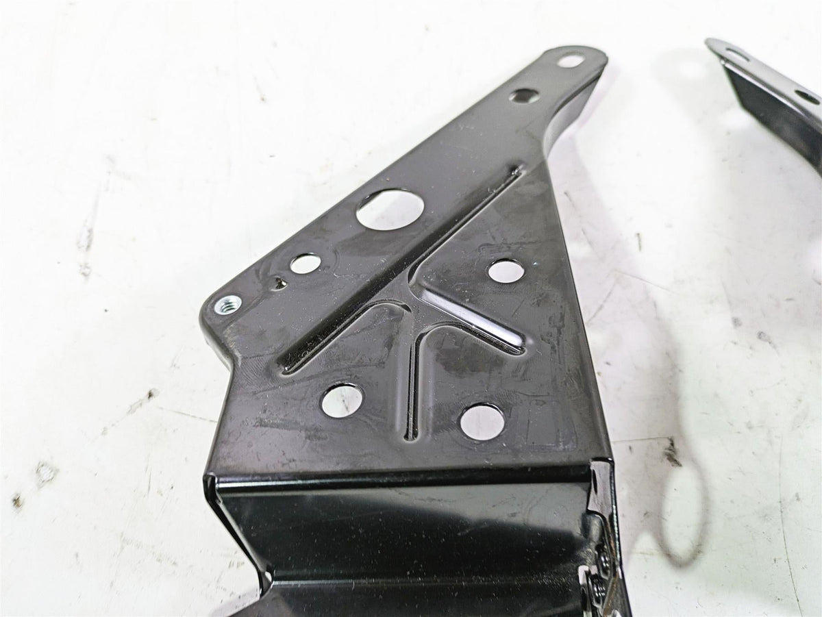 2015 Harley Touring FLHTKL E -Glide Low Front Fairing Mount Holder Set 57000169A {{ shop.shopifyCountryName }} - Mototech271