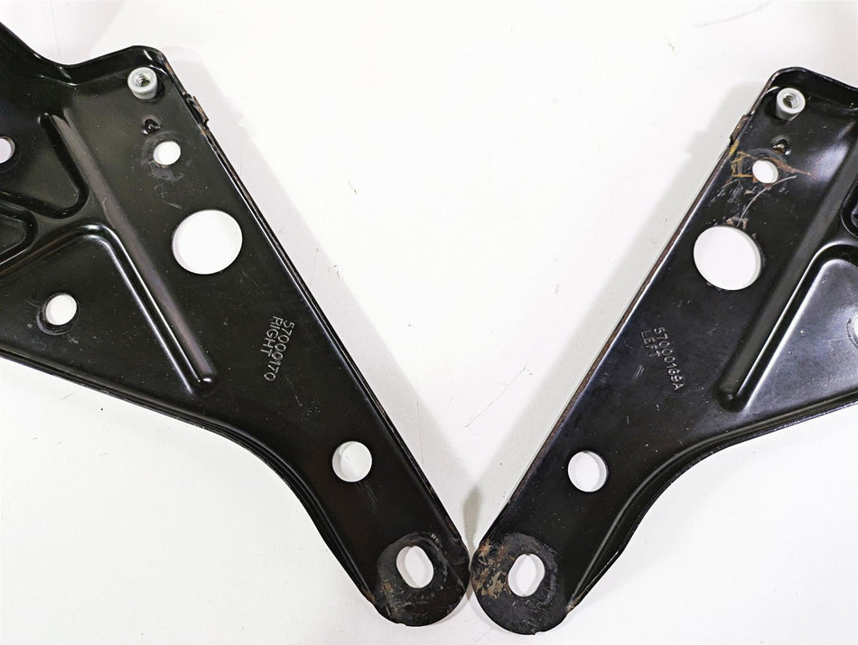 2017 Harley Touring FLHTKSE CVO E-Glide Front Fairing Support Mount Set 57000169 {{ shop.shopifyCountryName }} - Mototech271