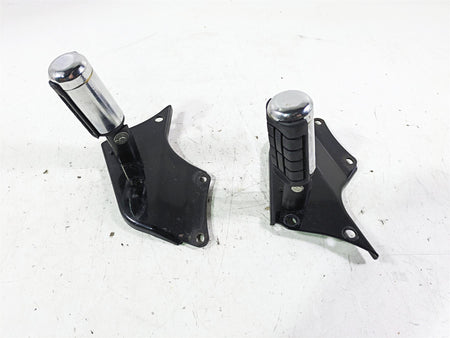 1998 Honda GL1500 Valkyrie Tour Rear Passenger Footpeg Rest Set 50715-MZ0-000 {{ shop.shopifyCountryName }} - Mototech271