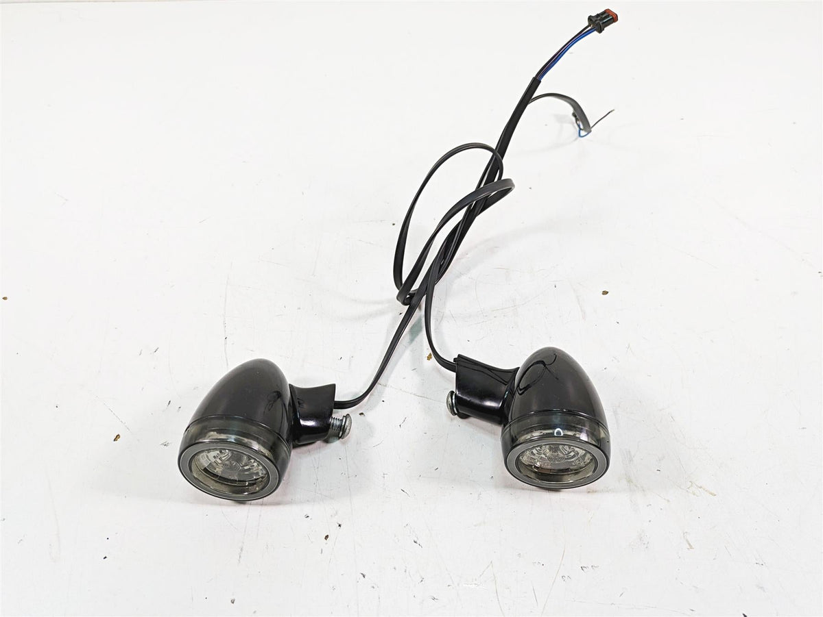 2020 Harley Softail FXBB Street Bob Rear Signature Led Turn Signal Set 67801152 {{ shop.shopifyCountryName }} - Mototech271