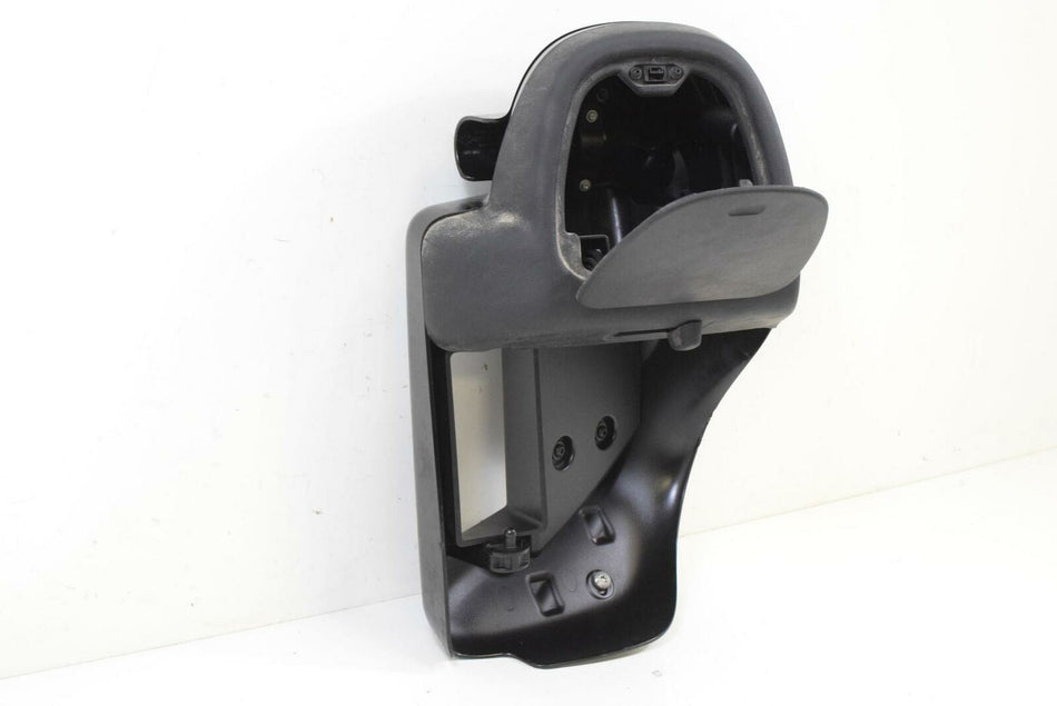 2016 Harley Touring FLHTCU Electra Glide Right Lower Leg Fairing Cover 57100114 {{ shop.shopifyCountryName }} - Mototech271
