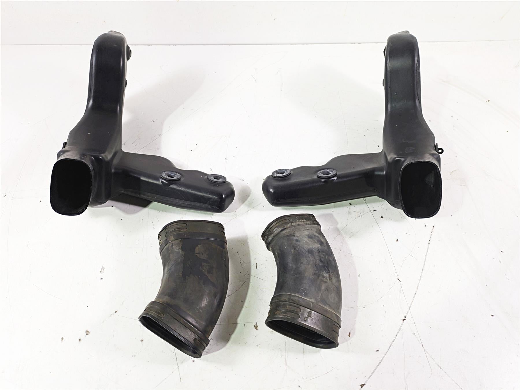 2005 Kawasaki ZX12R Ninja Front Air Duct Ram Set 14073-1811 14073-1750 {{ shop.shopifyCountryName }} - Mototech271
