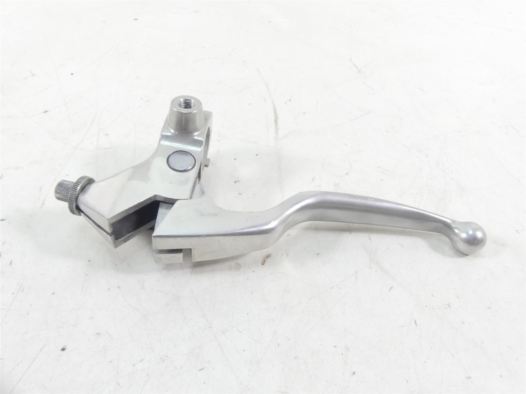 2002 Yamaha XVS1100 V-Star Clutch Perch & Lever 5BN-82911-00-00 {{ shop.shopifyCountryName }} - Mototech271