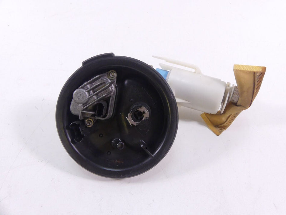 2008 BMW R1200R K27 Fuel Gas Petrol Pump 16147695536 16147708071 {{ shop.shopifyCountryName }} - Mototech271