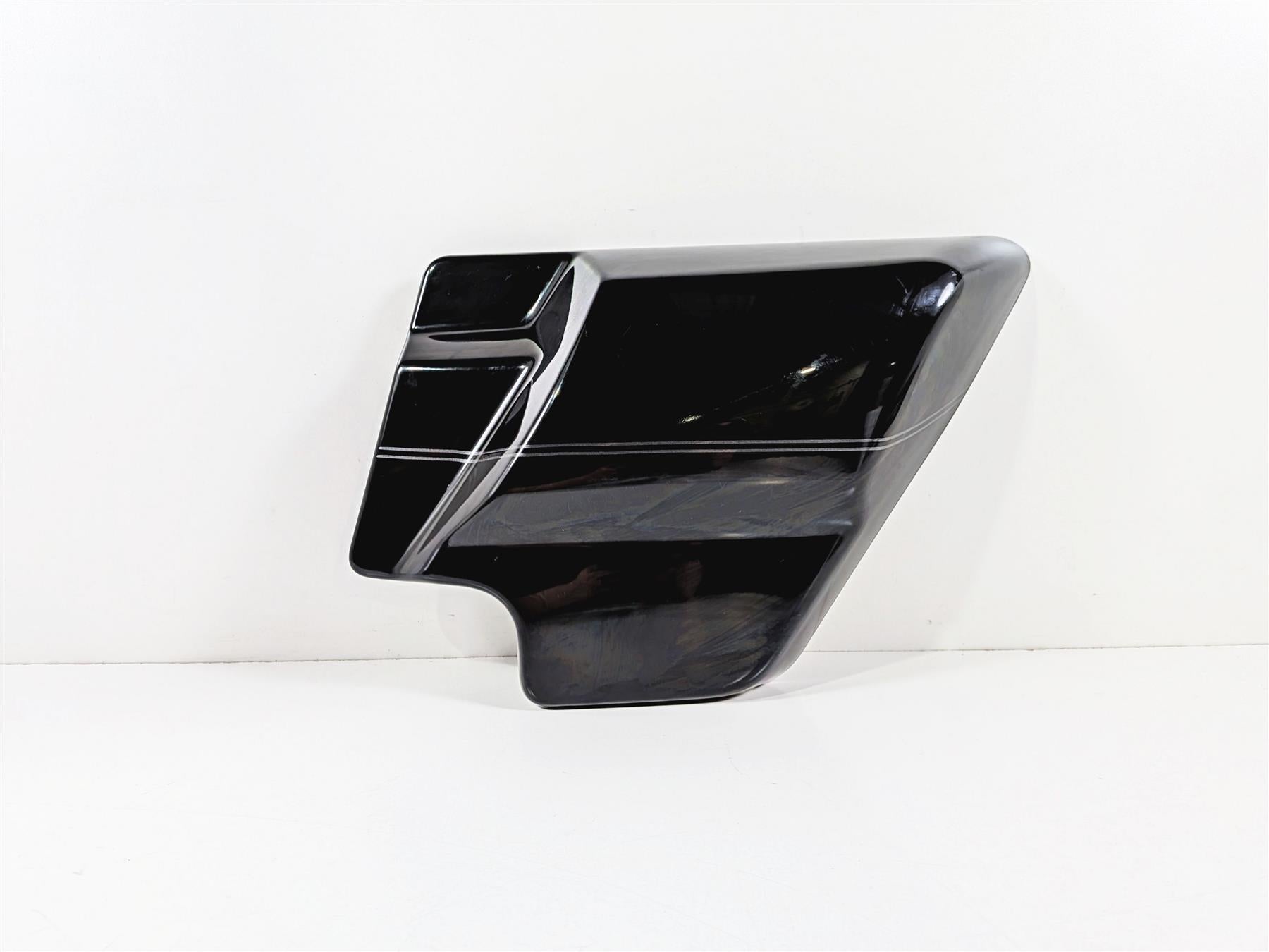 2018 Harley FLHTCU Touring Electra Glide Right Side Cover Fairing 66048-09A-Mototech271