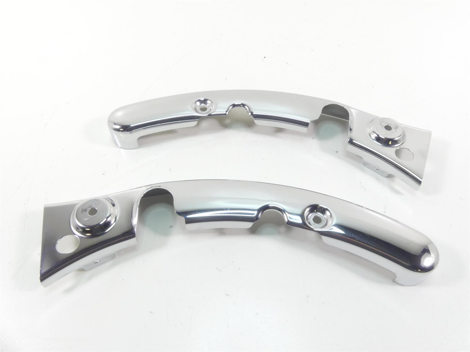 2009 Harley FLHTCU SE4 CVO E-Glide Rear Fender Frame Strut Covers 47522-09 {{ shop.shopifyCountryName }} - Mototech271