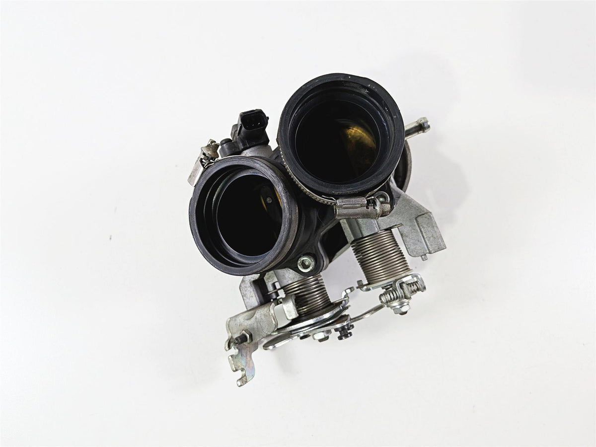 2013 Victory Vision Tour Throttle Body Bodies Fuel Injection 1204320 1205085 {{ shop.shopifyCountryName }} - Mototech271