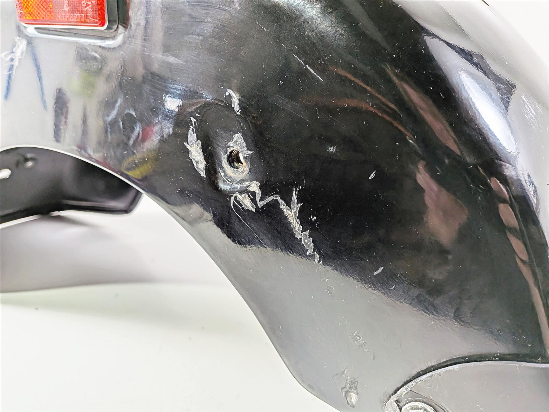 2006 Suzuki C90 VL1500T Boulevard Rear Fender 63100-10FB1 63100-10FB2 {{ shop.shopifyCountryName }} - Mototech271