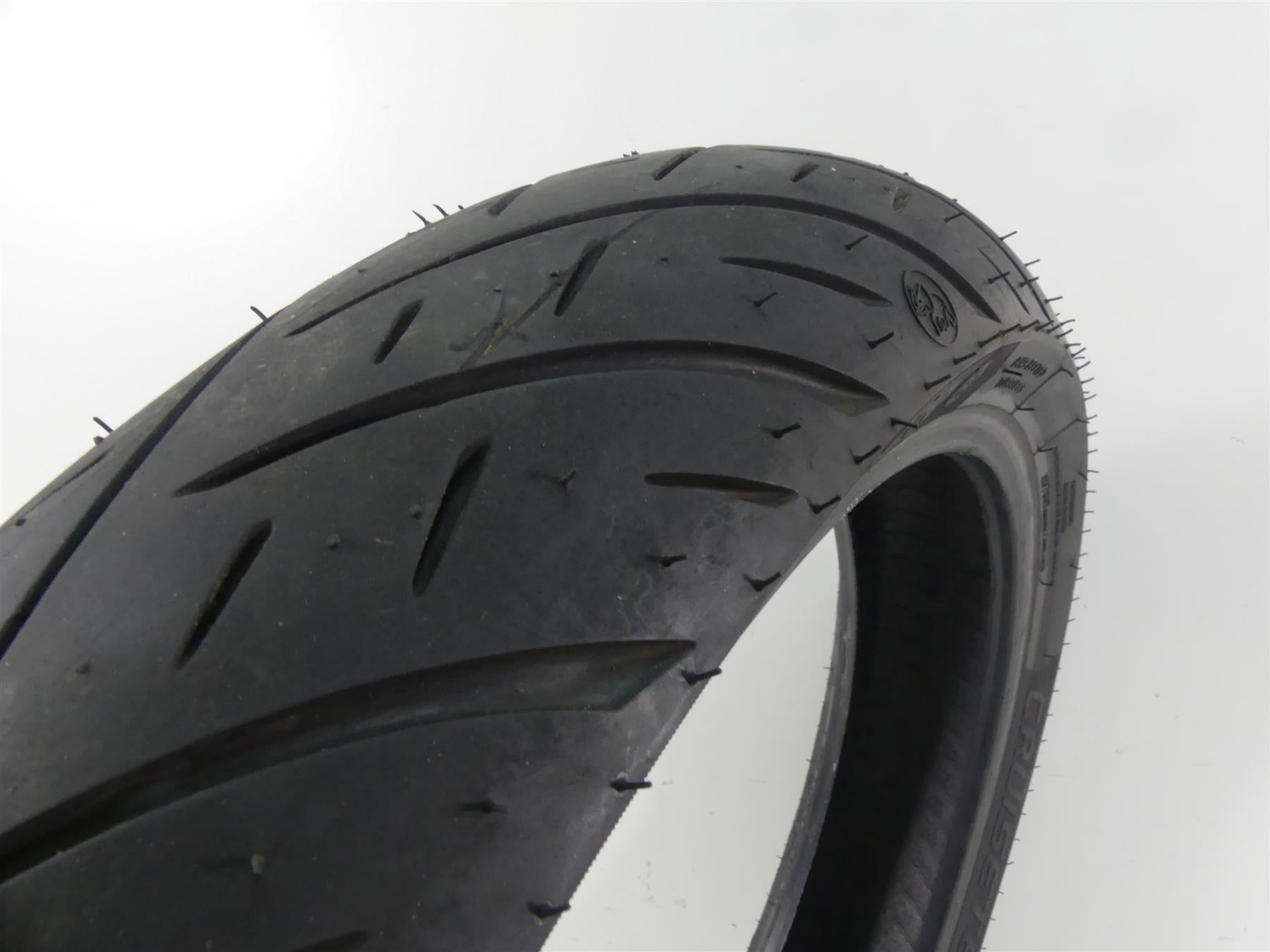 Used Front Motorcycle Tire Metzeler Cruisetec 130/60-19 61H 3576300 {{ shop.shopifyCountryName }} - Mototech271