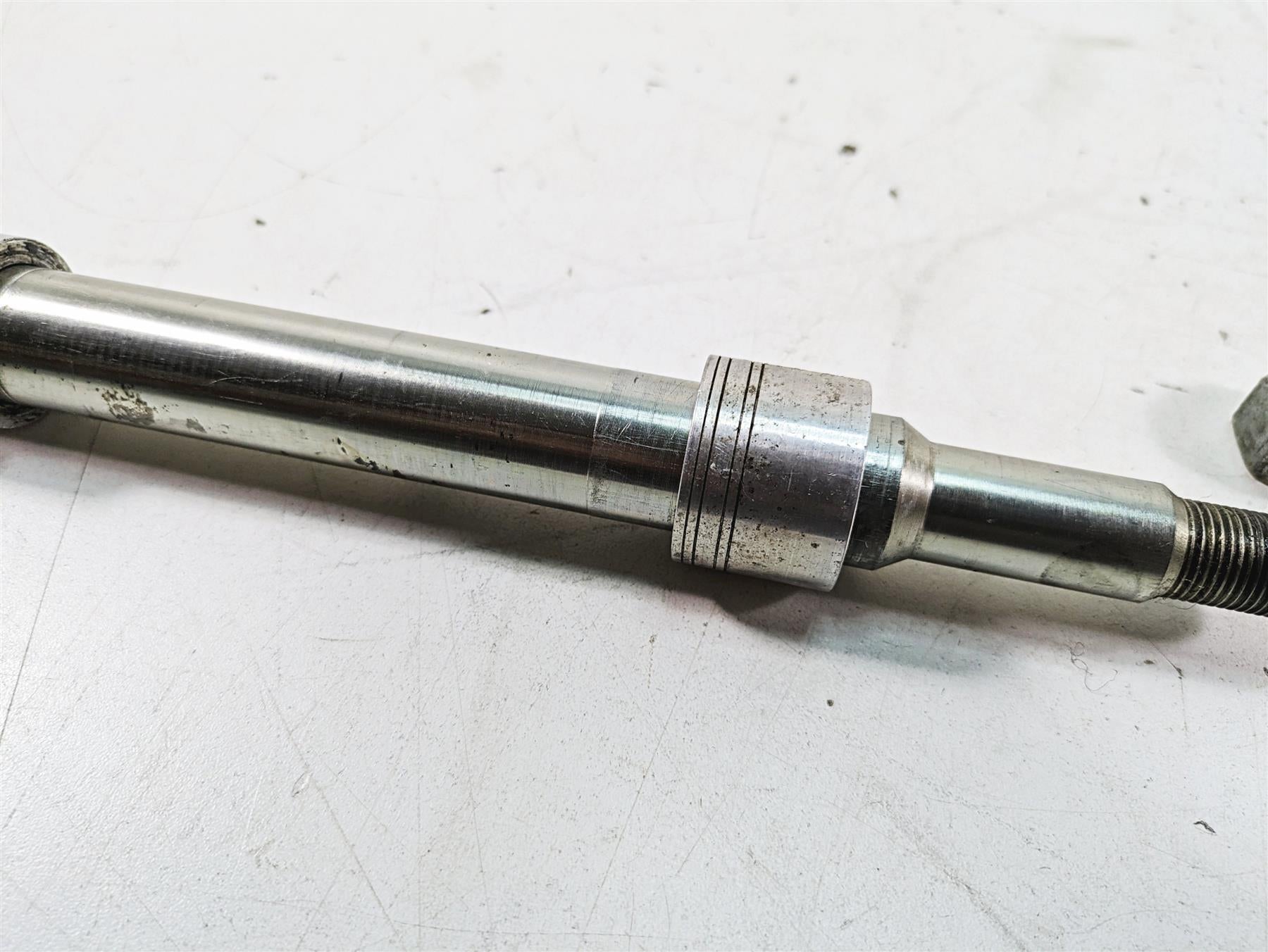 2011 Harley Touring FLHR Road King Front Axle Wheel Spindle 25mm 41547-07A {{ shop.shopifyCountryName }} - Mototech271