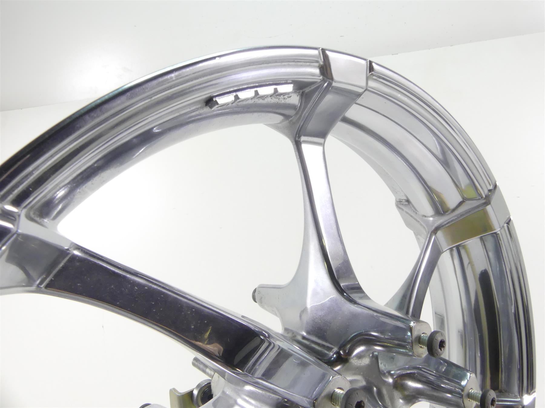 2012 Harley CVO FLHX SE3 Street Glide Front Agitator Wheel 19x3.5 55071-11 {{ shop.shopifyCountryName }} - Mototech271