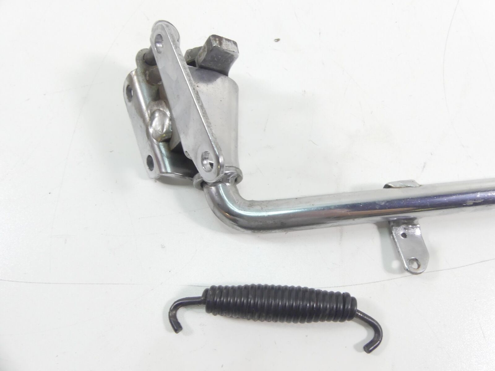 2006 Harley Touring FLHCU SE CVO Kickstand Side Kick Jiffy Stand 50075-91A {{ shop.shopifyCountryName }} - Mototech271