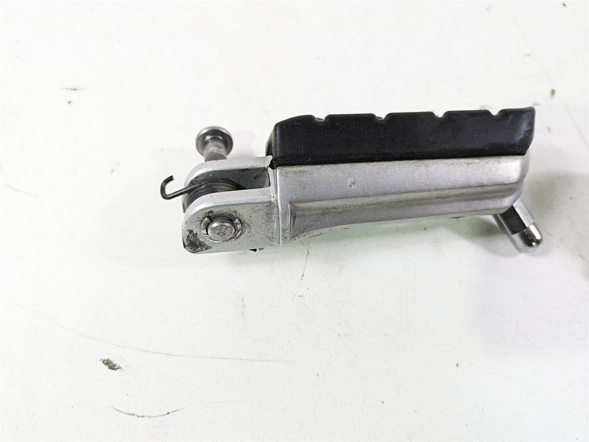 2023 BMW G310R K03 Front Rider Foot Peg Rest Set 46718553971 46718553972 {{ shop.shopifyCountryName }} - Mototech271