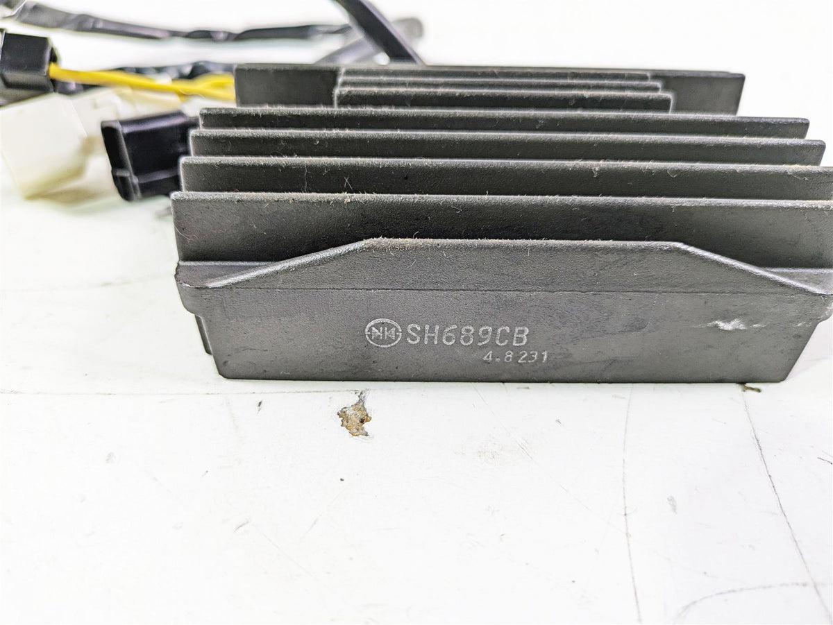 2005 Kawasaki ZX12R Ninja Rectifier Voltage Regulator SH689CB 21066-0007 {{ shop.shopifyCountryName }} - Mototech271