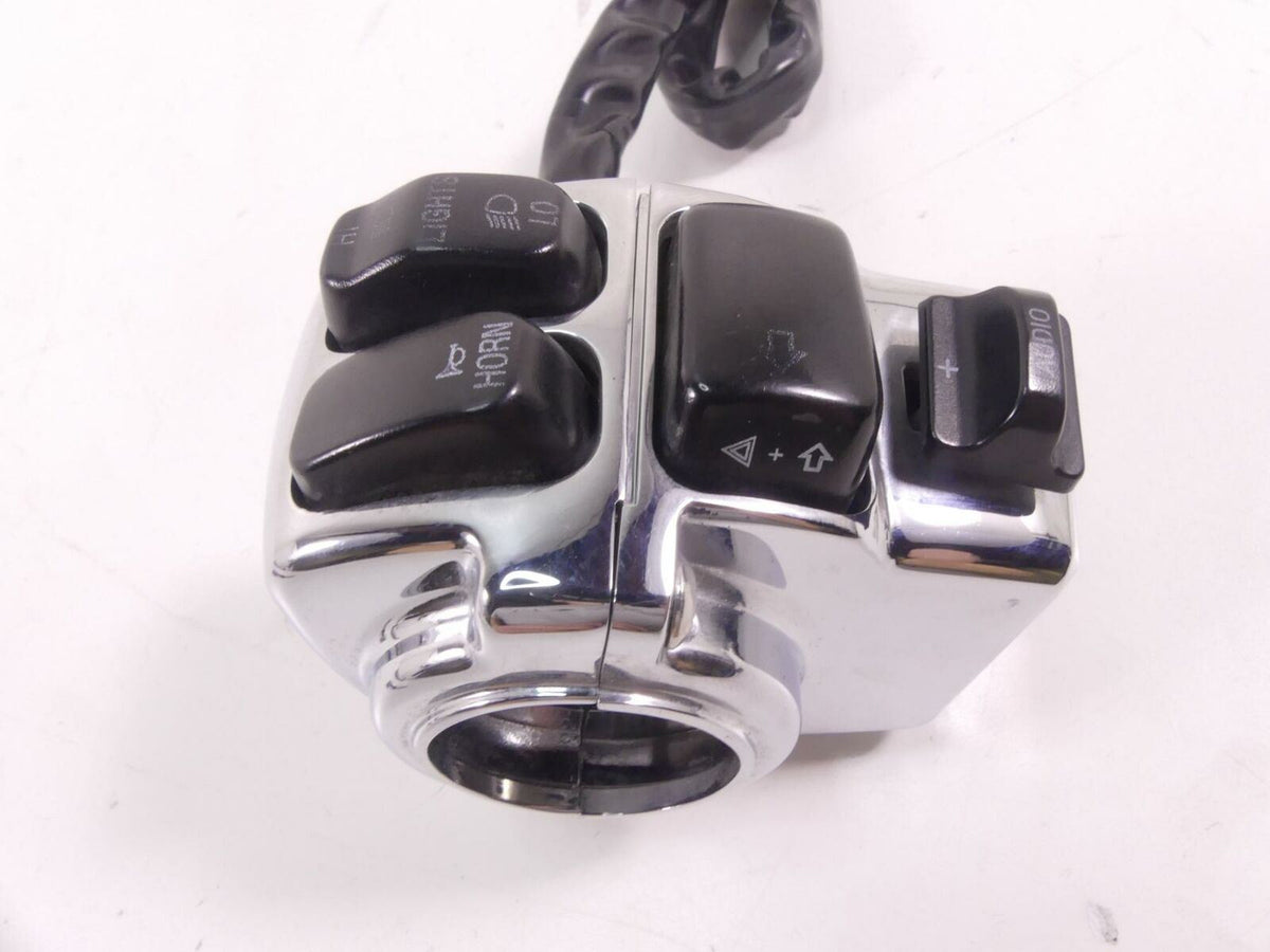 2005 Harley Touring CVO FLHTCSE Electra Glide Left Control Switch -Read 71597-9 {{ shop.shopifyCountryName }} - Mototech271