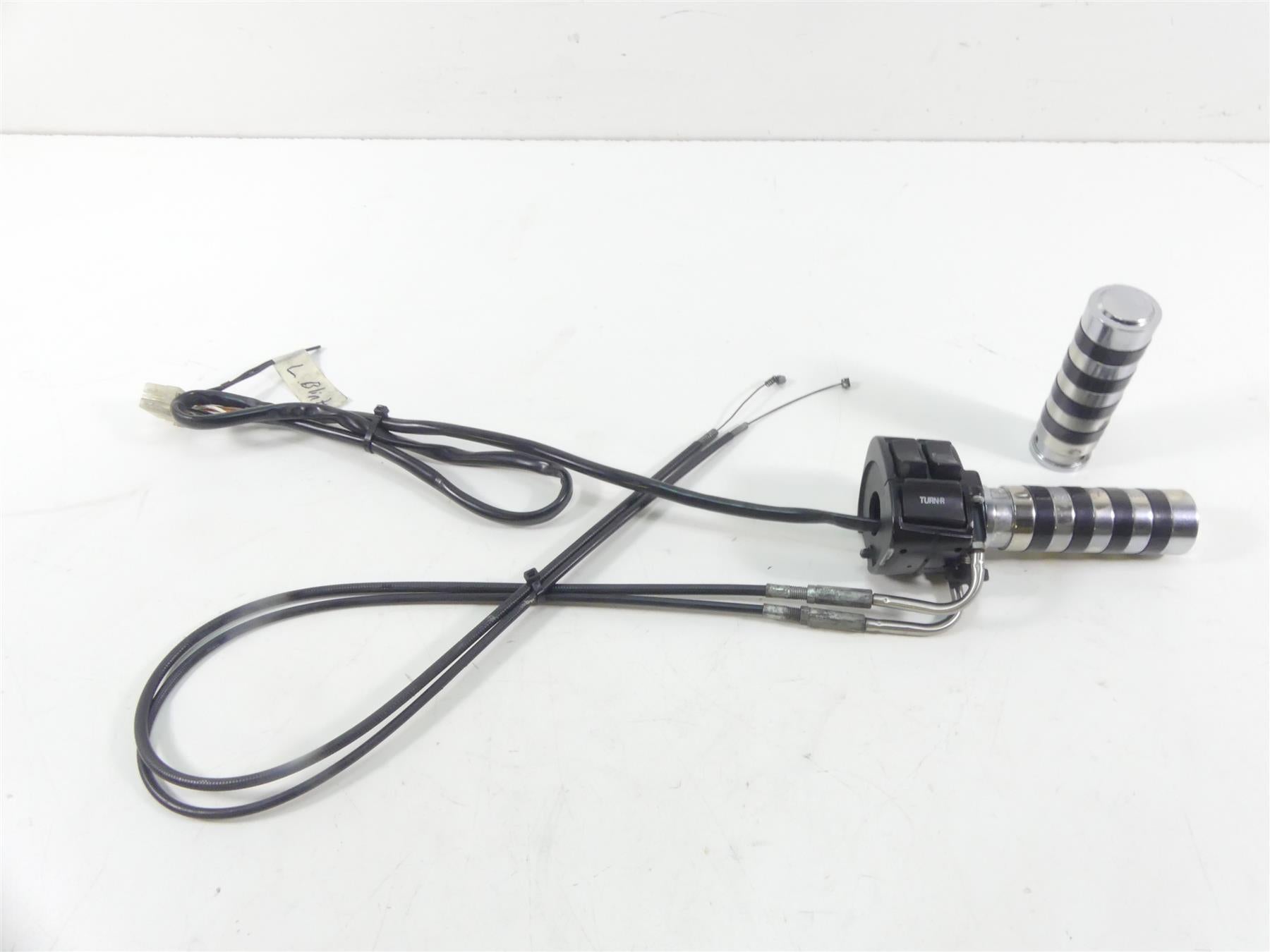 1993 Harley Dyna FXDL Low Rider Right Control Switch Throttle -Read 70218-87 | Mototech271