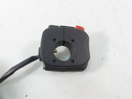 2004 Aprilia RSV1000 R Mille Right Hand Start Kill Control Switch AP8118637 {{ shop.shopifyCountryName }} - Mototech271