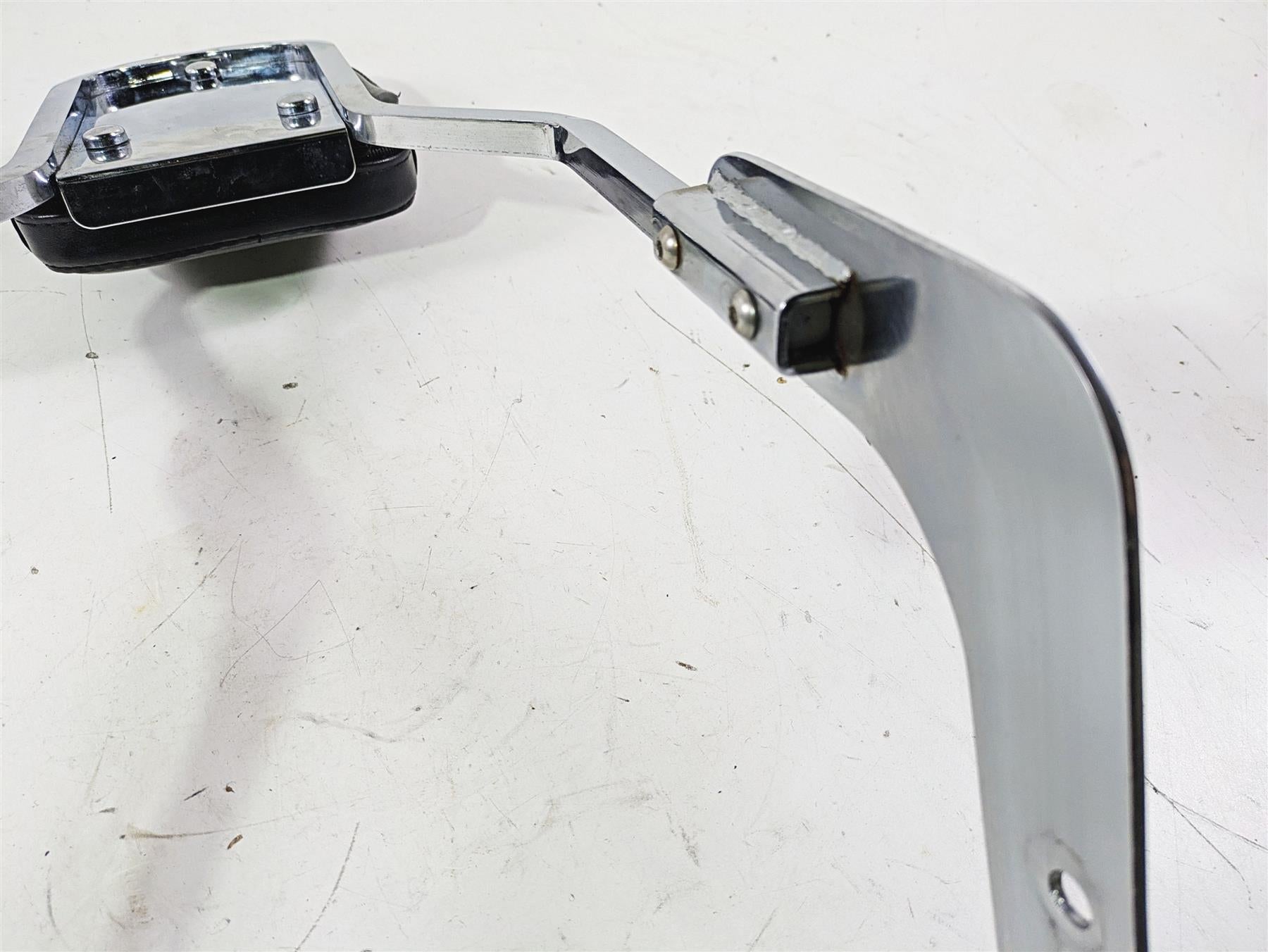 2002 Honda V-Twin VTX1800 C Sissybar Passenger Back Rest & Mount Set {{ shop.shopifyCountryName }} - Mototech271