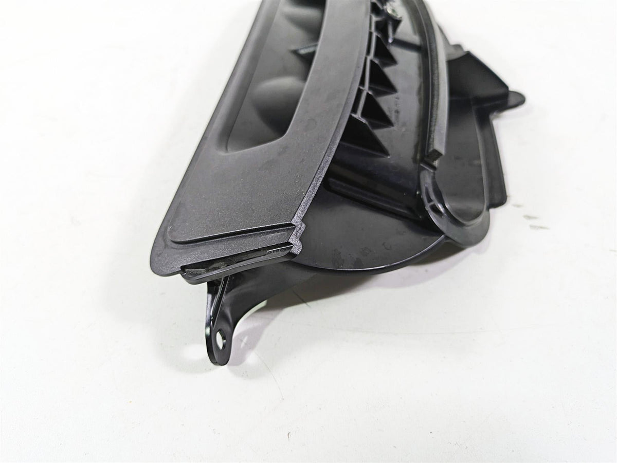 2020 Harley Touring FLHT Electra Glide Front Fairing Air Inlet Vent 29200088A {{ shop.shopifyCountryName }} - Mototech271