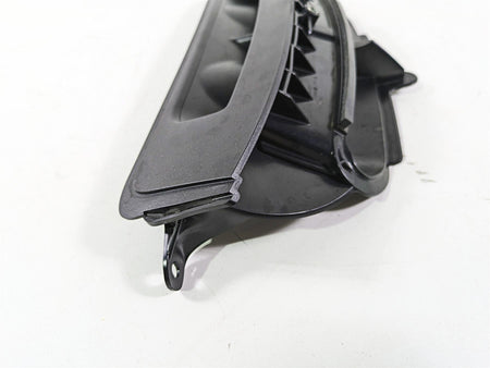 2020 Harley Touring FLHT Electra Glide Front Fairing Air Inlet Vent 29200088A {{ shop.shopifyCountryName }} - Mototech271