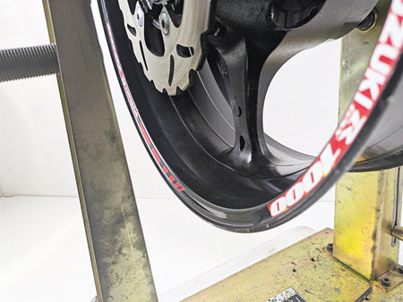 2006 Suzuki GSXR1000 K6 Straight Rear Wheel Rim 17x6 64111-41G00-019 {{ shop.shopifyCountryName }} - Mototech271