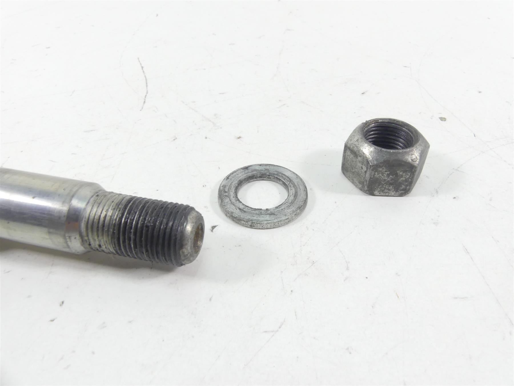 2013 Harley Touring FLHTK Electra Glide Front Axle Wheel Spindle 25mm 41547-07A {{ shop.shopifyCountryName }} - Mototech271