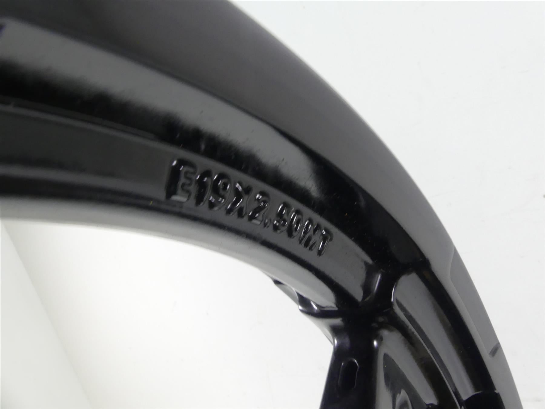 2022 Harley Softail FXBBS Street Bob Straight 19x2.5 Front Wheel Rim 43300943 {{ shop.shopifyCountryName }} - Mototech271