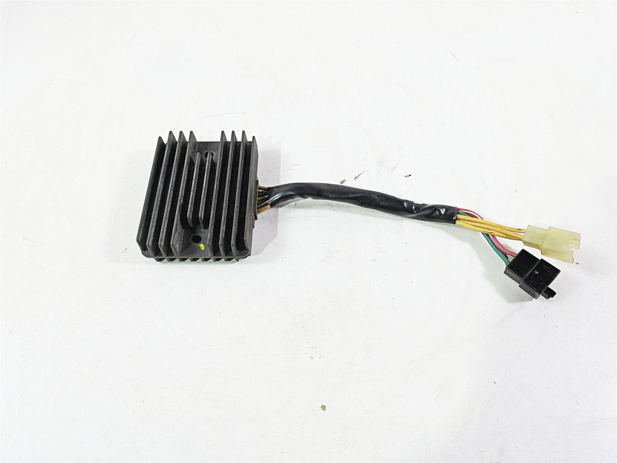 2022 Ducati Scrambler Desert Sled Rectifier Voltage Regulator SH579B 54040111C {{ shop.shopifyCountryName }} - Mototech271