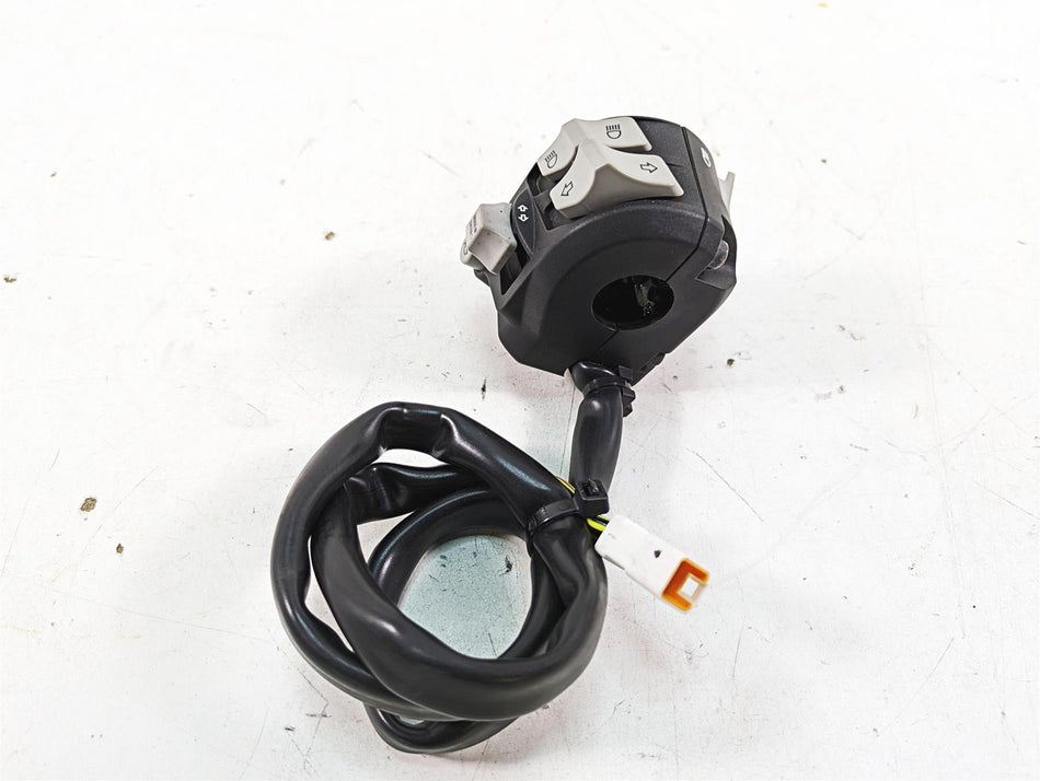 2020 Ducati Scrambler 1100 Sport Pro Left Hand Control Switch 65110242D {{ shop.shopifyCountryName }} - Mototech271