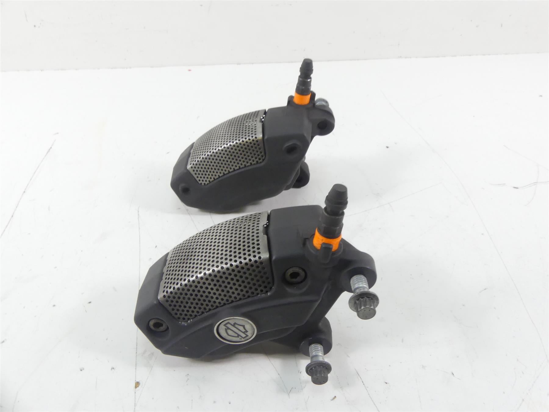 2016 Harley Touring FLTRX Road Glide Front Brake Caliper Set 43027-08 43023-08 {{ shop.shopifyCountryName }} - Mototech271