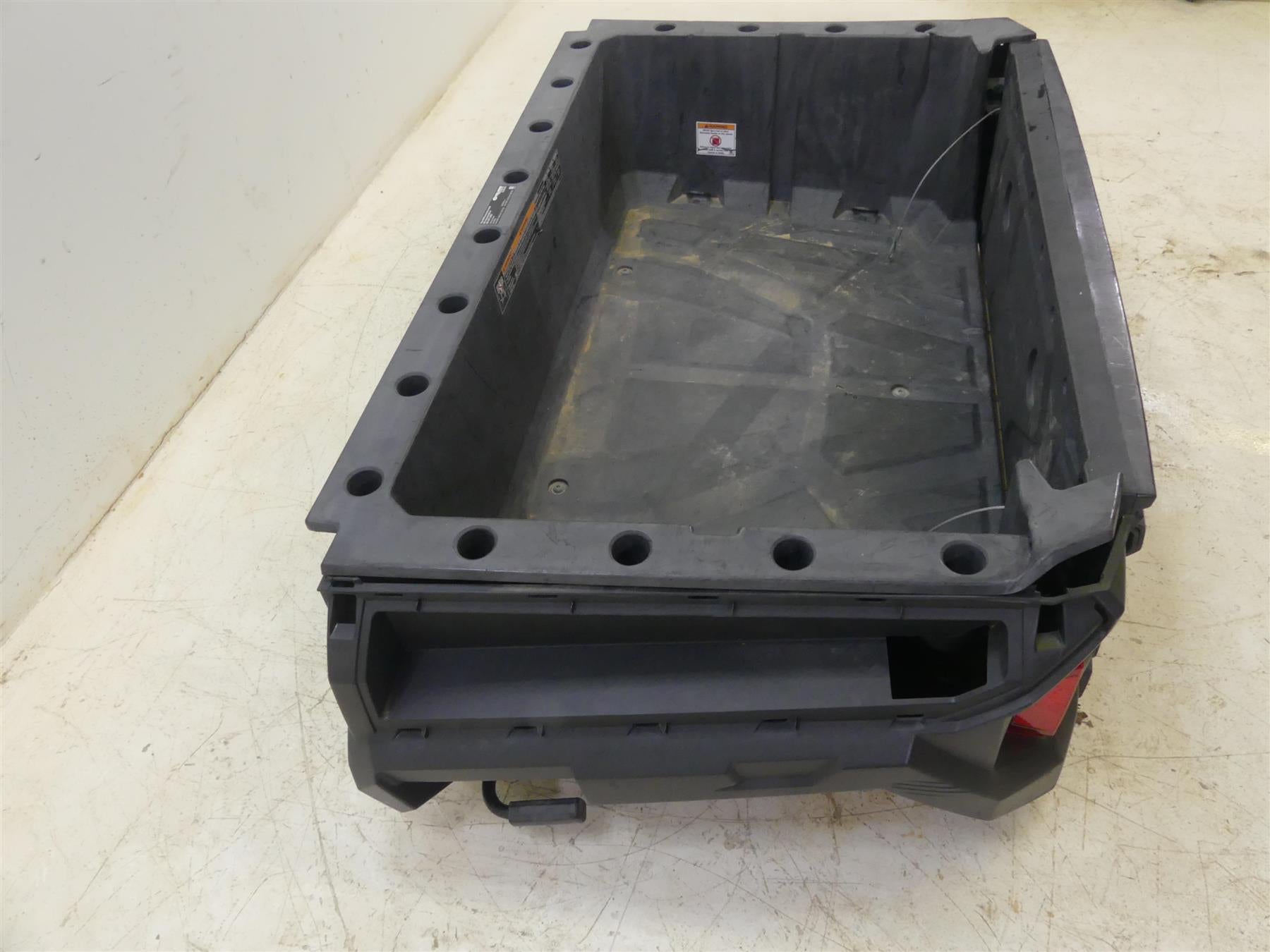 2017 Polaris General 1000 Rear Trunk Cargo Bed & Covers - Read 2207407 {{ shop.shopifyCountryName }} - Mototech271