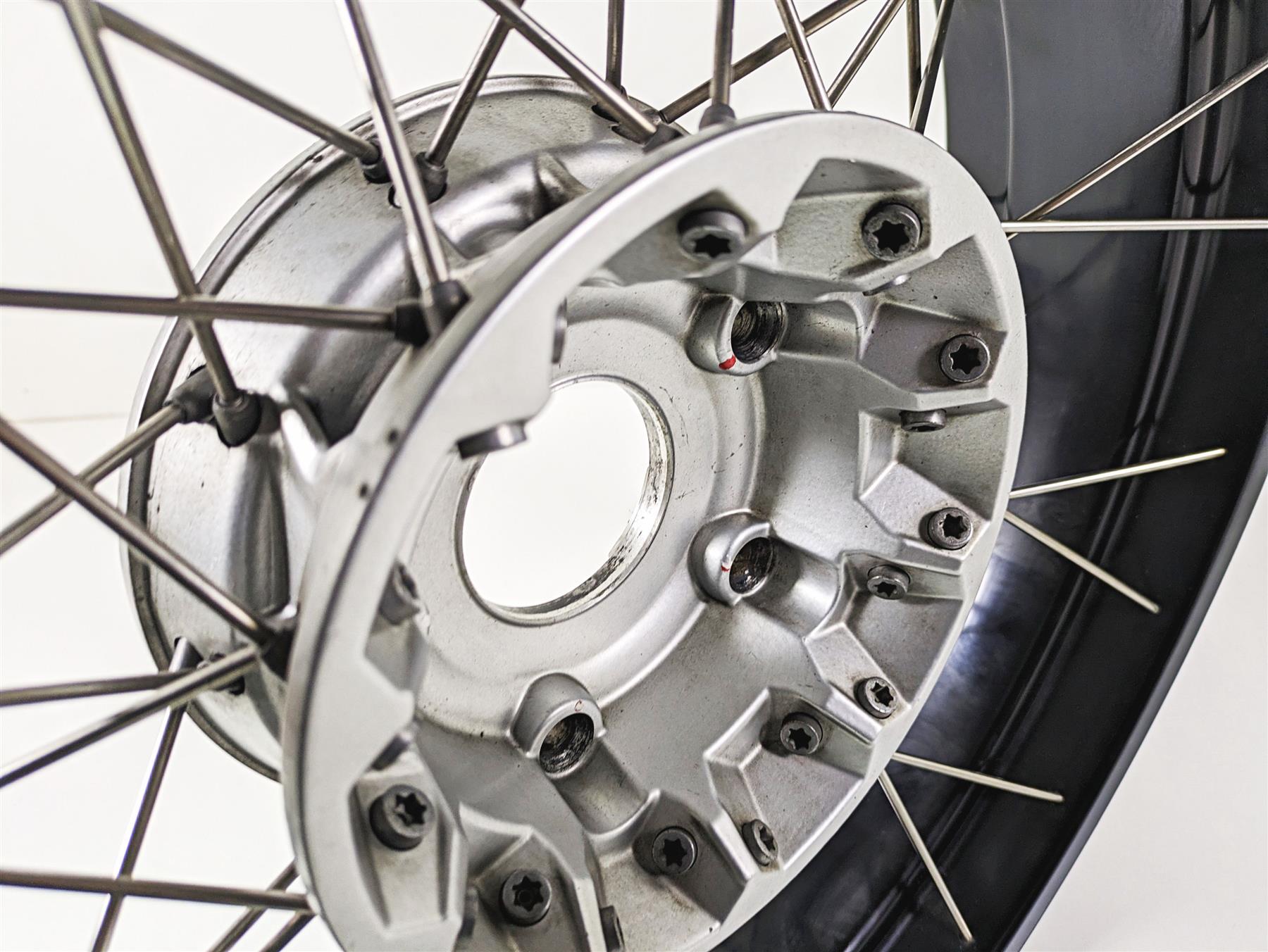 2006 BMW R1200GS K255 Adv Straight 17x4 Rear Wheel Spoke Rim 36317710861 {{ shop.shopifyCountryName }} - Mototech271