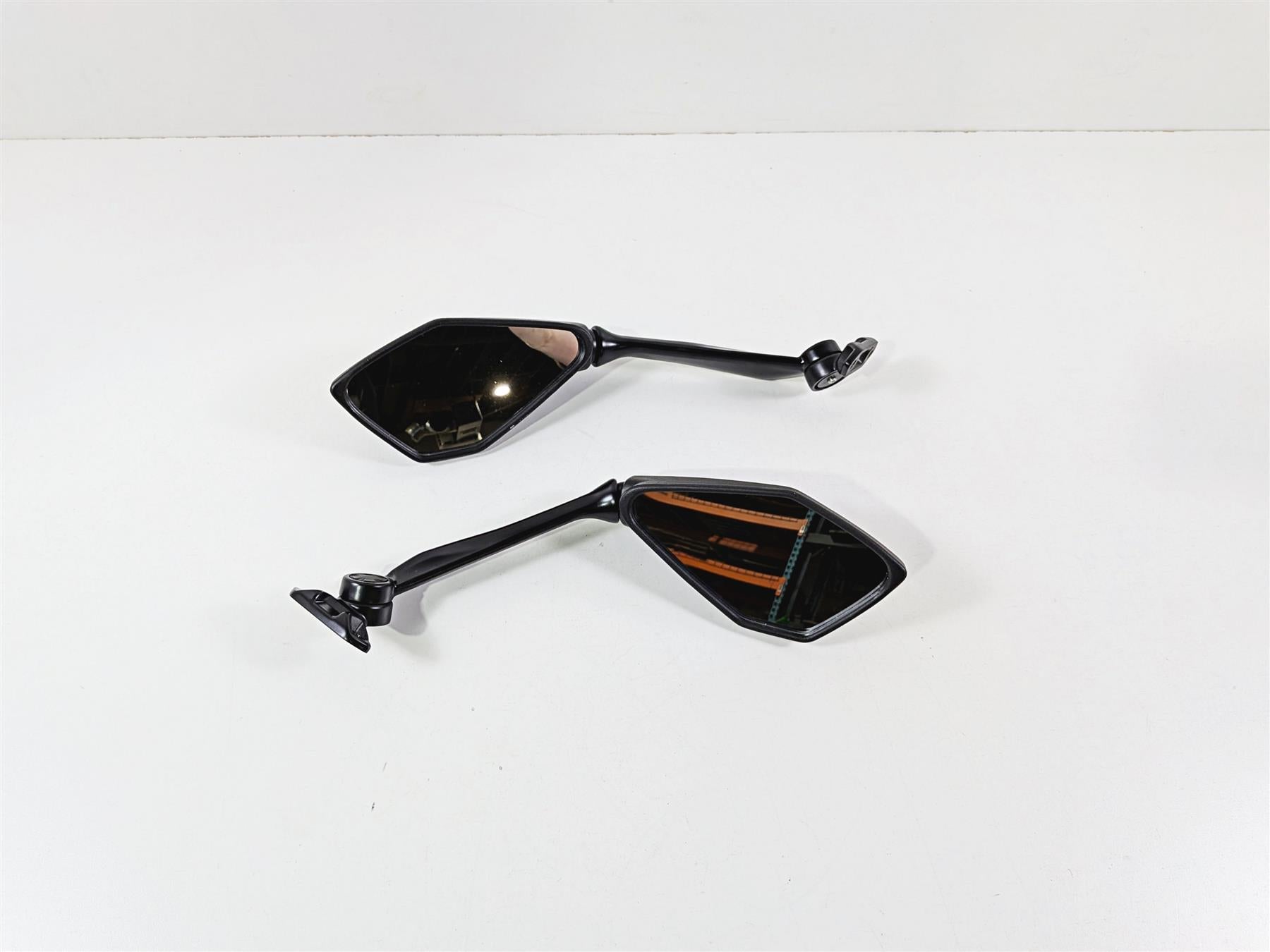 2024 Kawasaki EX500 Ninja 40th An. Left Right Mirror Set 56001-0378 56001-0379 {{ shop.shopifyCountryName }} - Mototech271